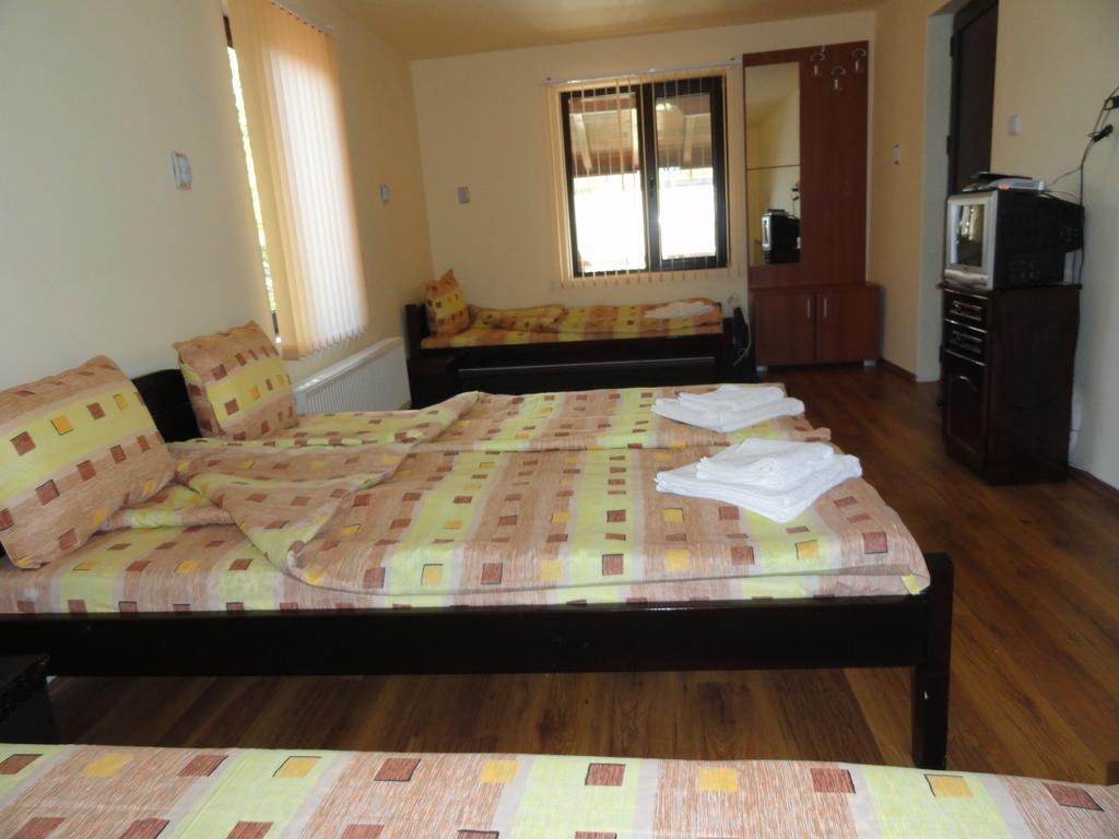 Guest House Relax Dubravka Bilik gambar